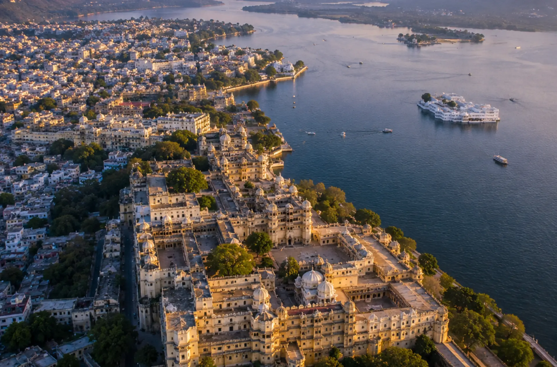Romantic Udaipur Lake City Honeymoon Tour