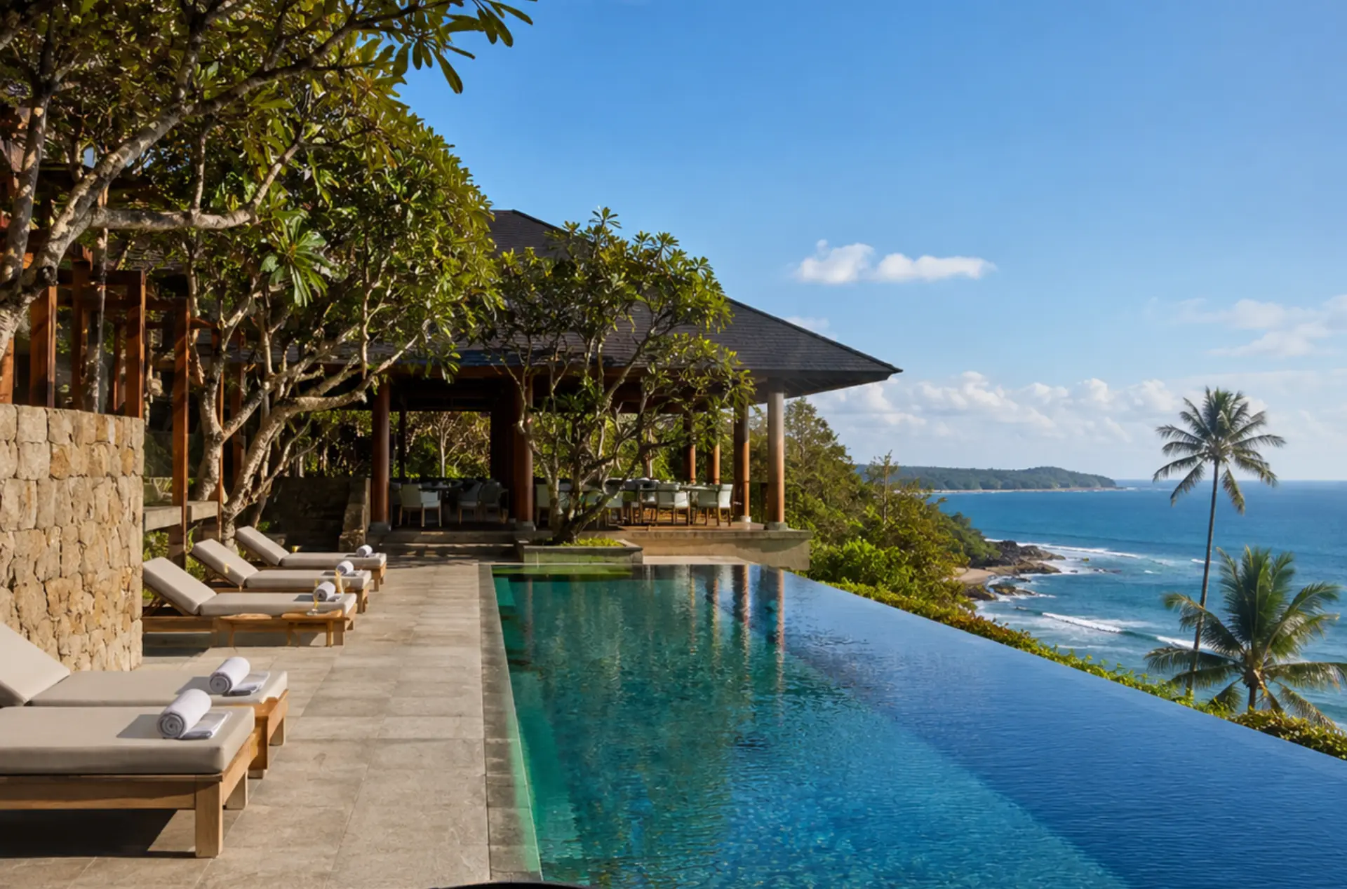 Charming Sri Lanka Honeymoon Getaway with Cultural Experiences